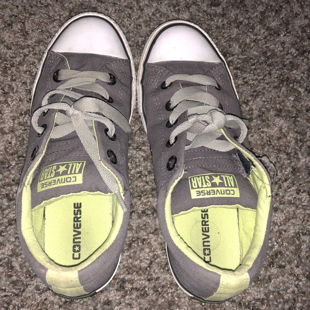 Kids size 3 Converse Shoes